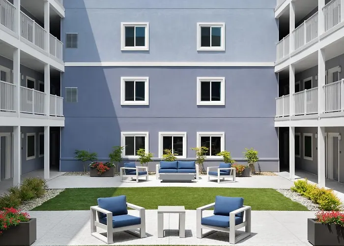 Stayapt Hotel